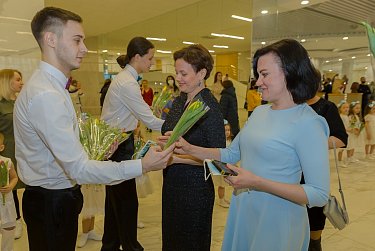 Сергей Грачев: «Премия «Женщина Оренбуржья» – это заслуженная награда за достижения в профессиональной и общественной деятельности»